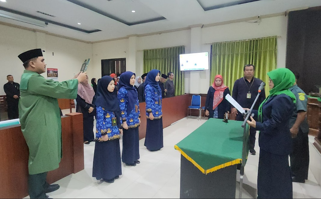 060525 sumpah pns 1